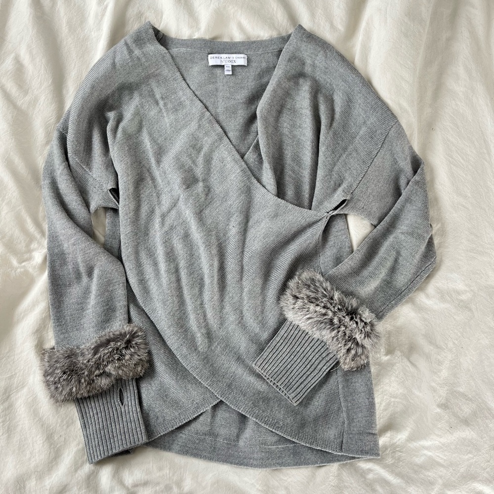 100% Wool sweater with rabbit fur cuffs